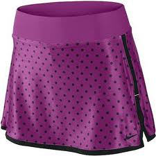 Falda/Short Nike  Costo $200